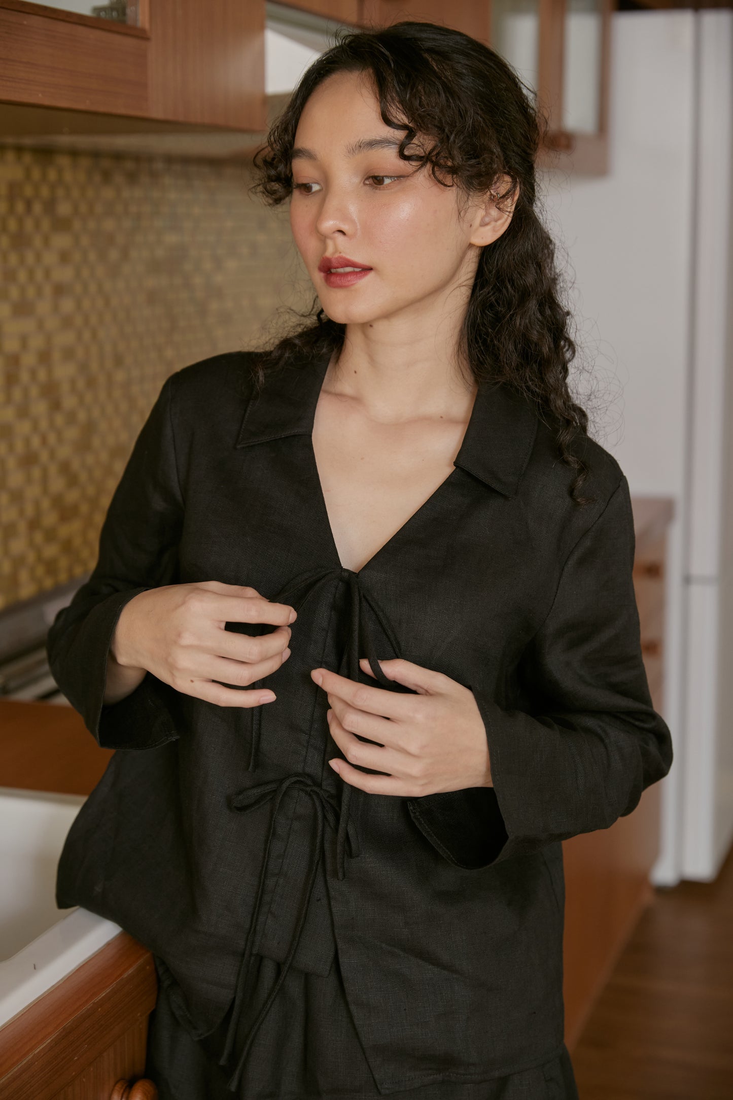 Harmony Blouse in black linen - Dear Samfu