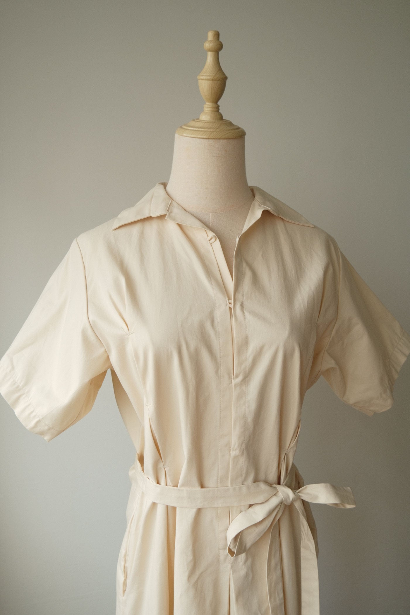 Samfu Shirtdress in cream (sample, size S/M)