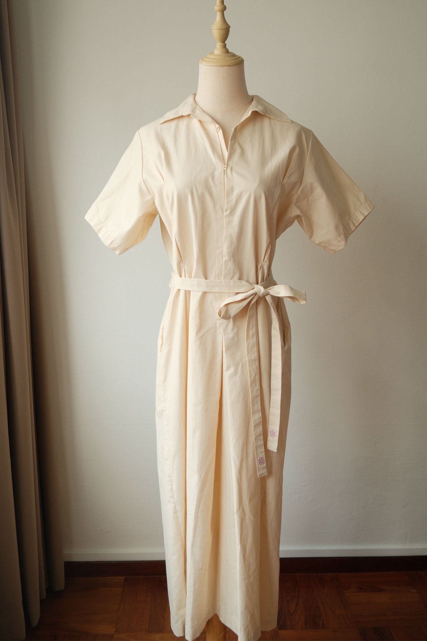 Samfu Shirtdress in cream (sample, size S/M)