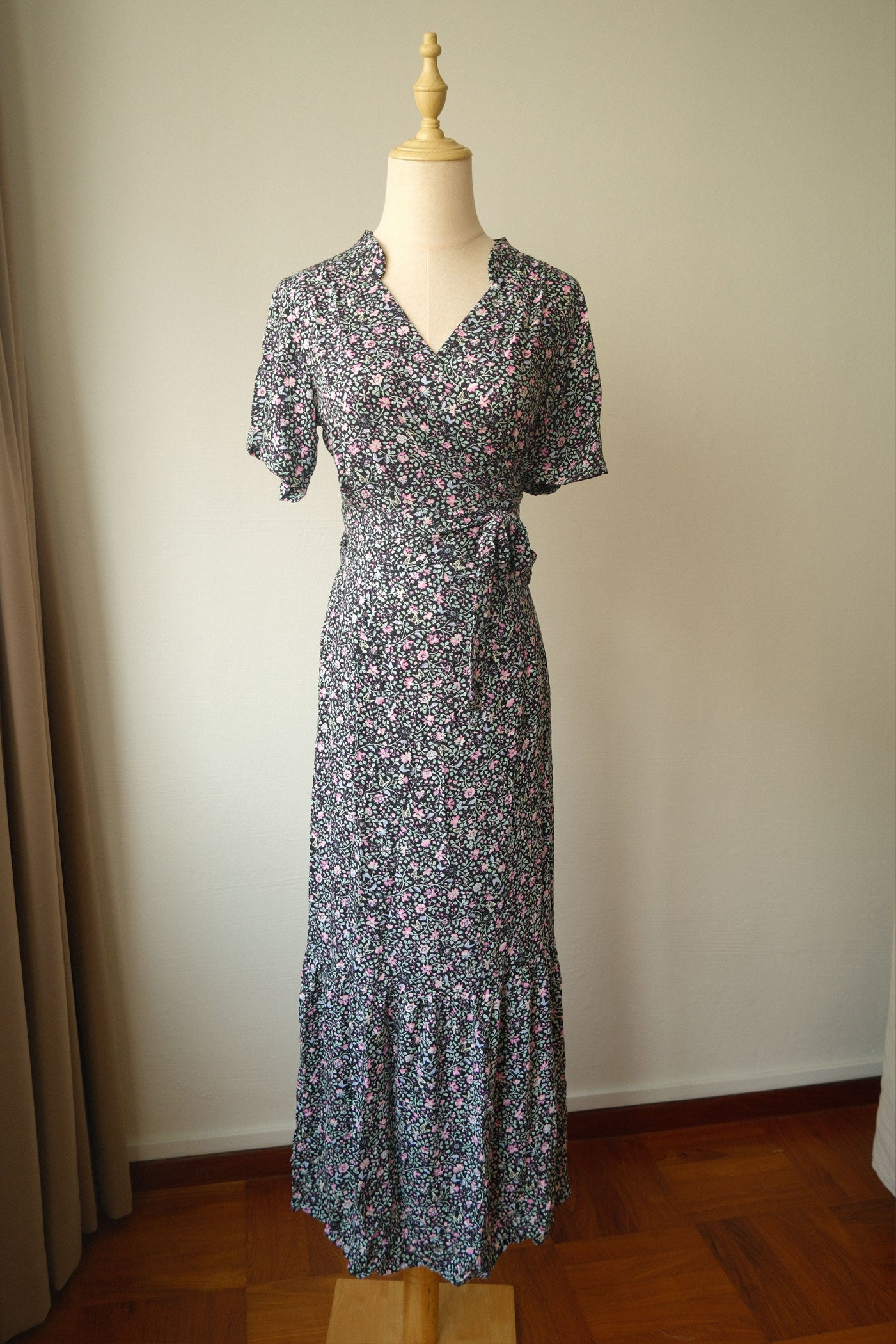 Moments Wrap Top and Skirt set, black butterfly (sample, size S)