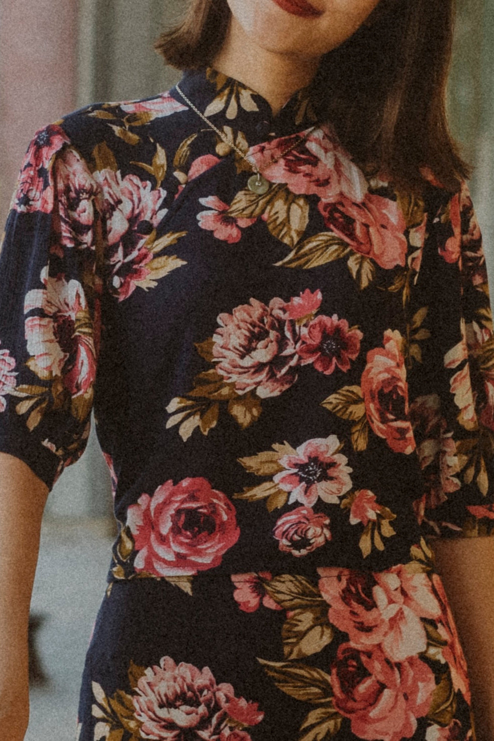 Big Sister Puff Sleeve in navy rose (sample, size S)