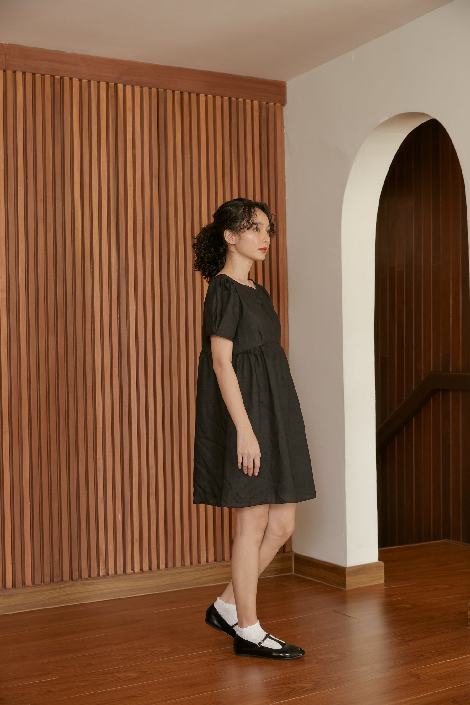 Lunar dress in black linen - Dear Samfu
